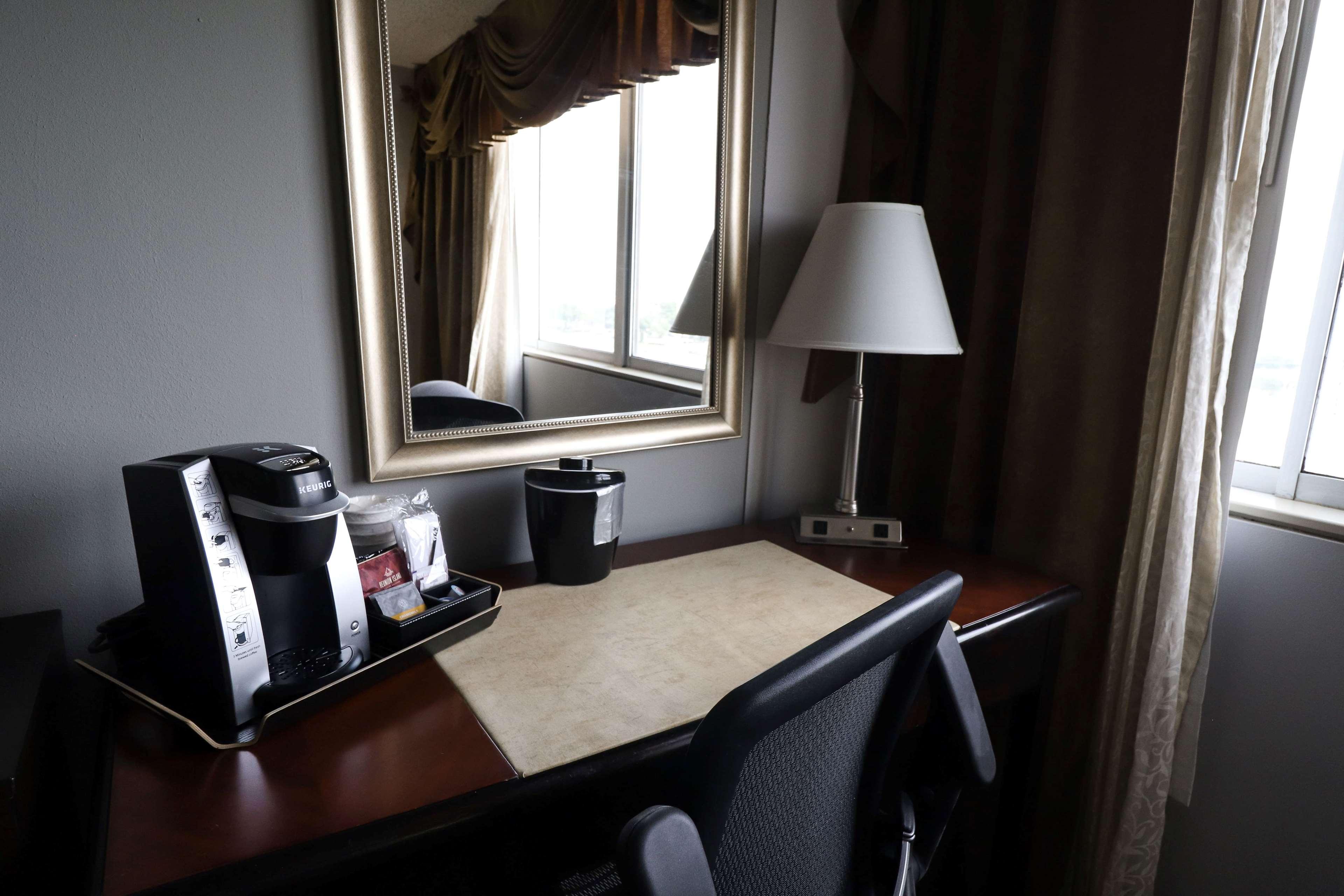 Wyndham Near Nrg Park/medical Center Hotel 4*